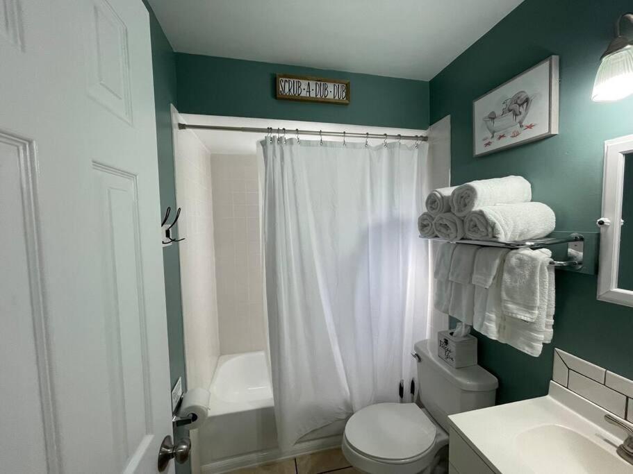 Nature Coast Getaway #1 - Cozy 2 Bedroom ホモサッサ エクステリア 写真